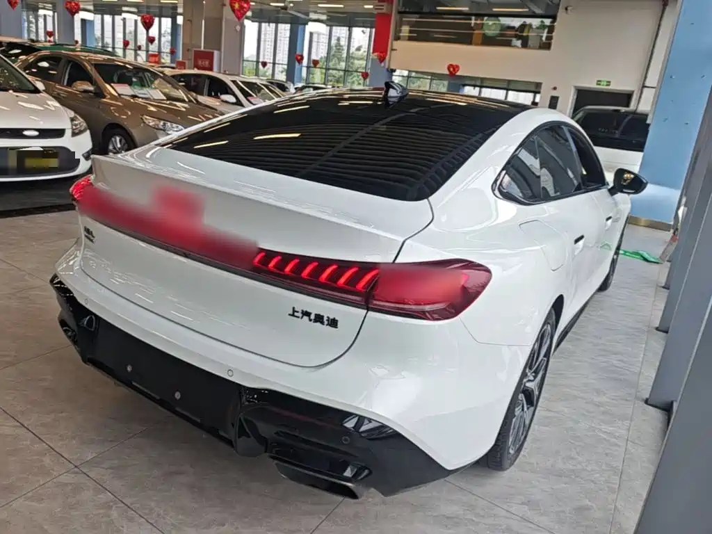 Audi A5L Sportback — миниатюра 7