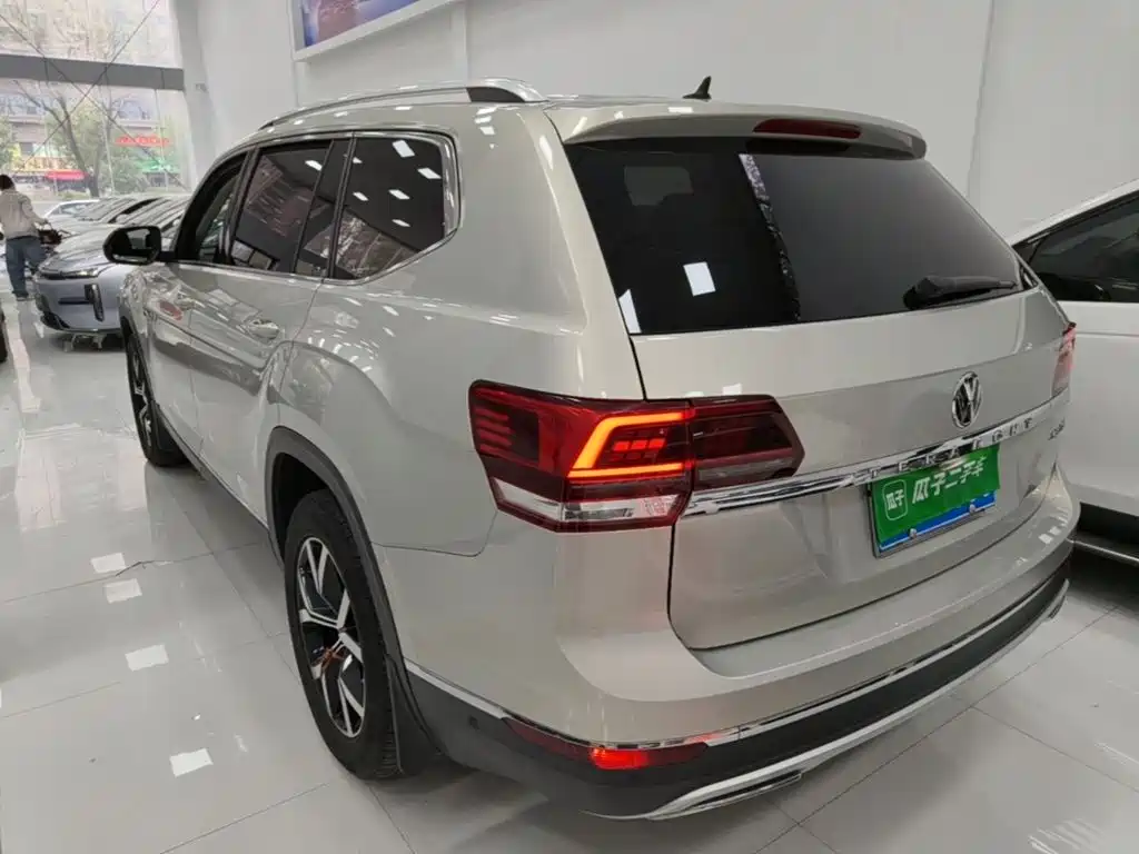 Volkswagen Teramont — миниатюра 5