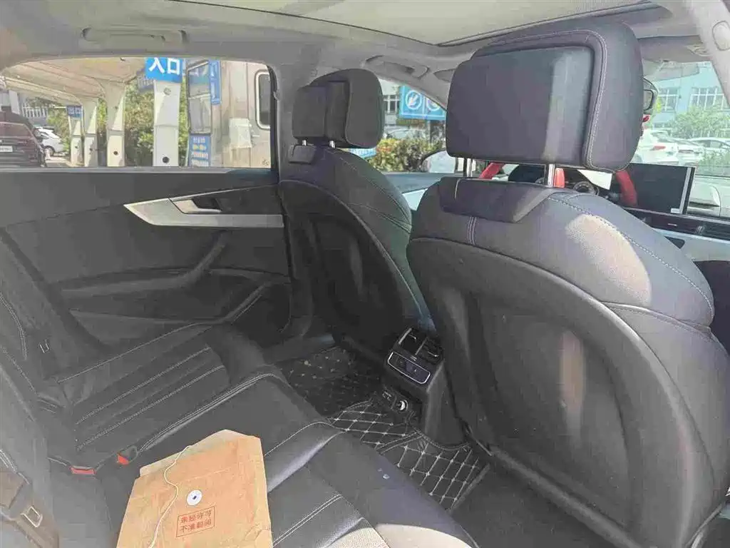 Audi A4L — миниатюра 6