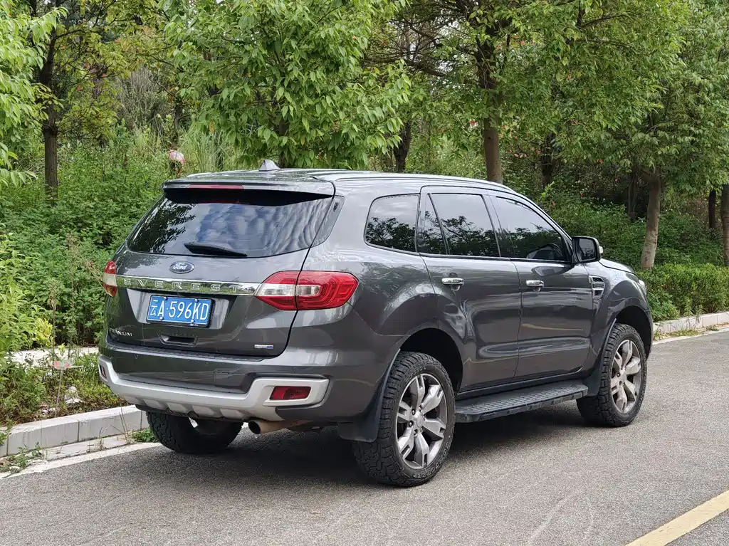 Ford Everest — миниатюра 6