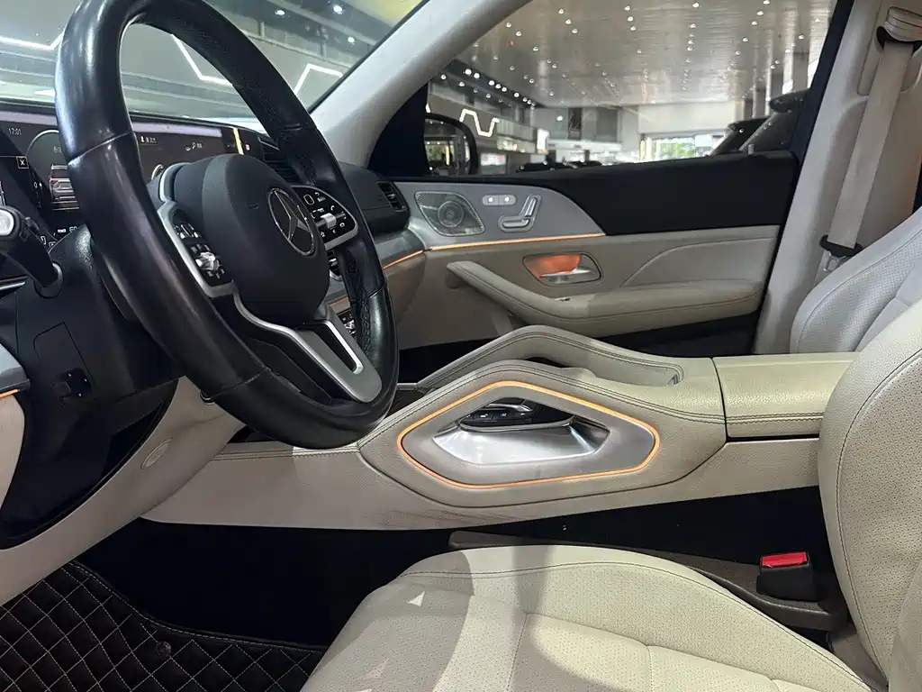 Mercedes-Benz GLE (Import) — миниатюра 4