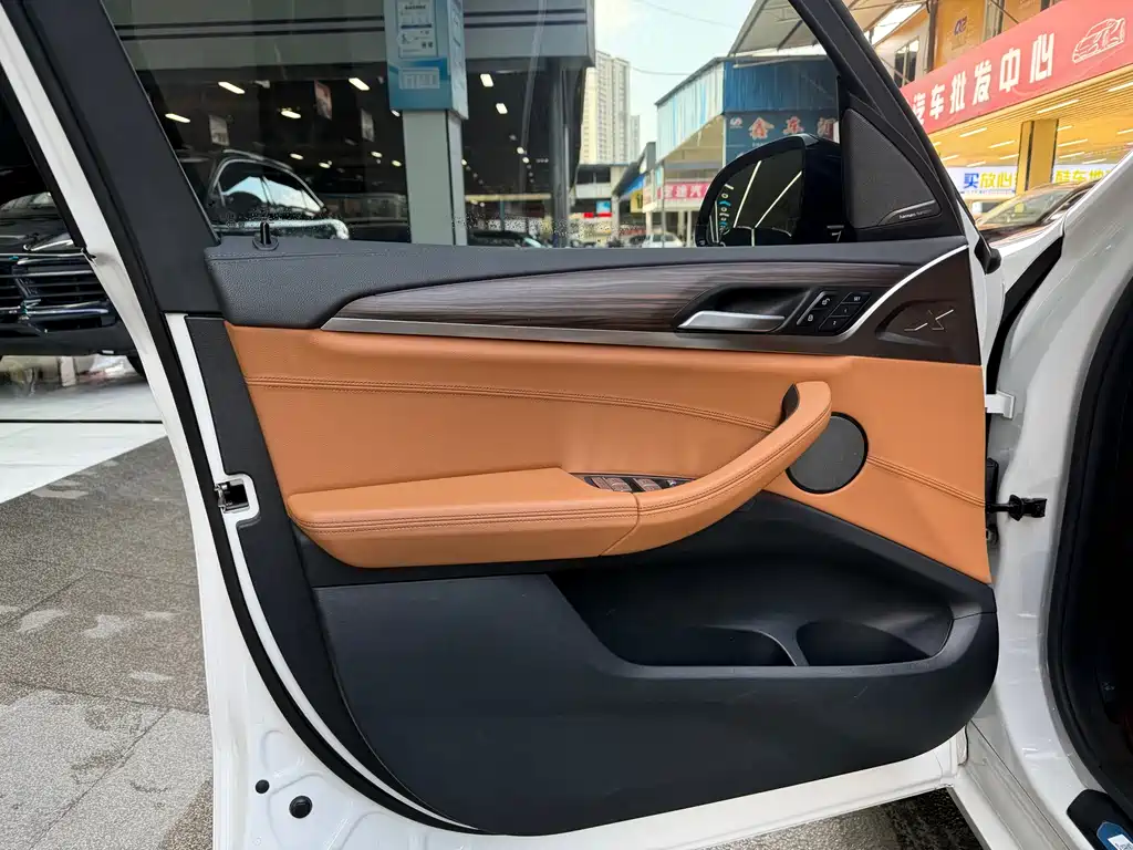 BMW X3 2021 xDrive28i M Sport