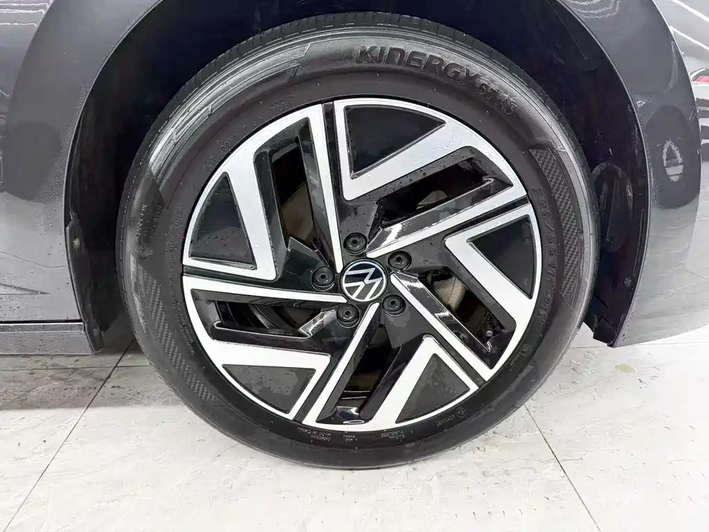 Volkswagen Sagitar — миниатюра 21