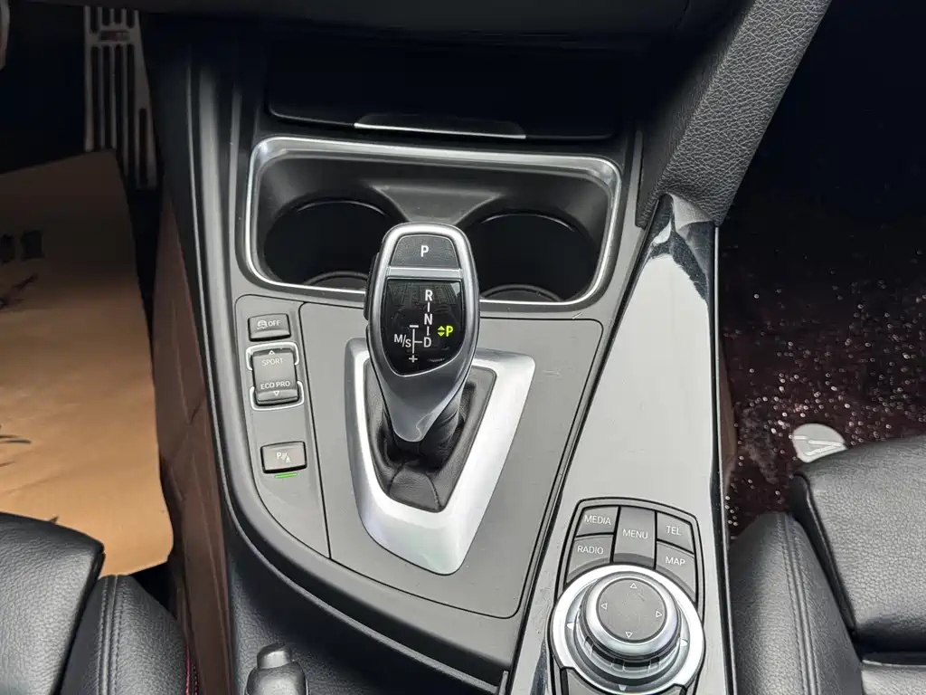 BMW 3 Series (Import) — миниатюра 9