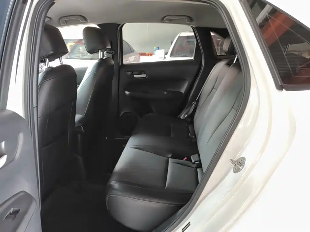 Honda Fit — миниатюра 17