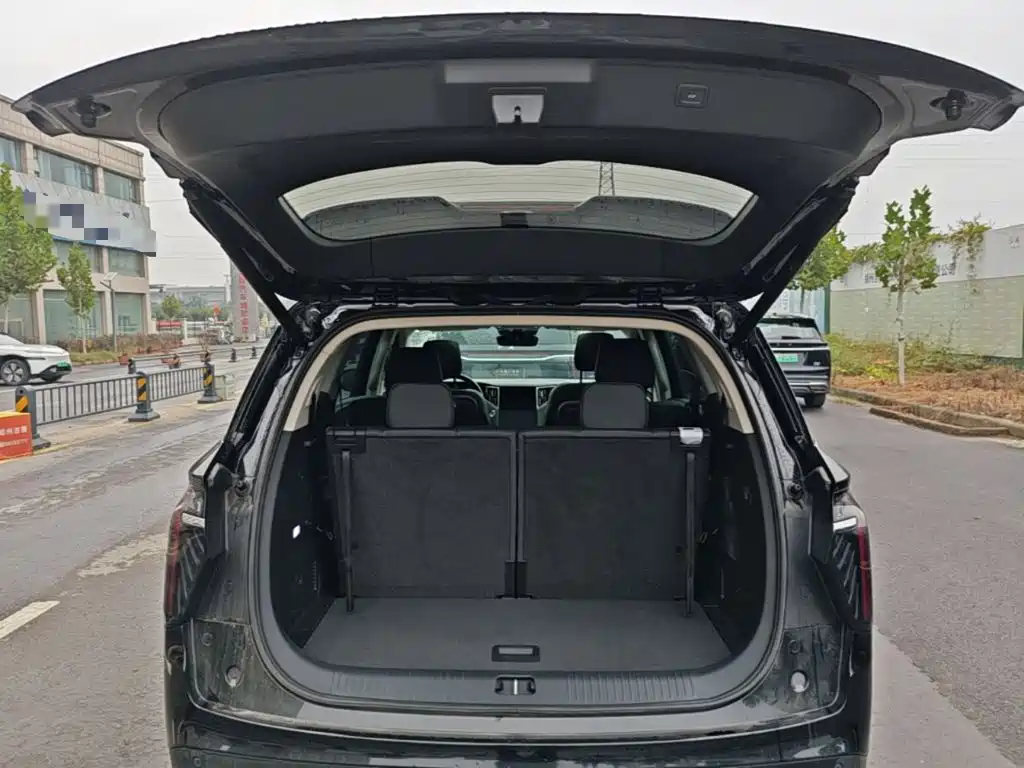 Hongqi Hongqi HS7 PHEV — миниатюра 19