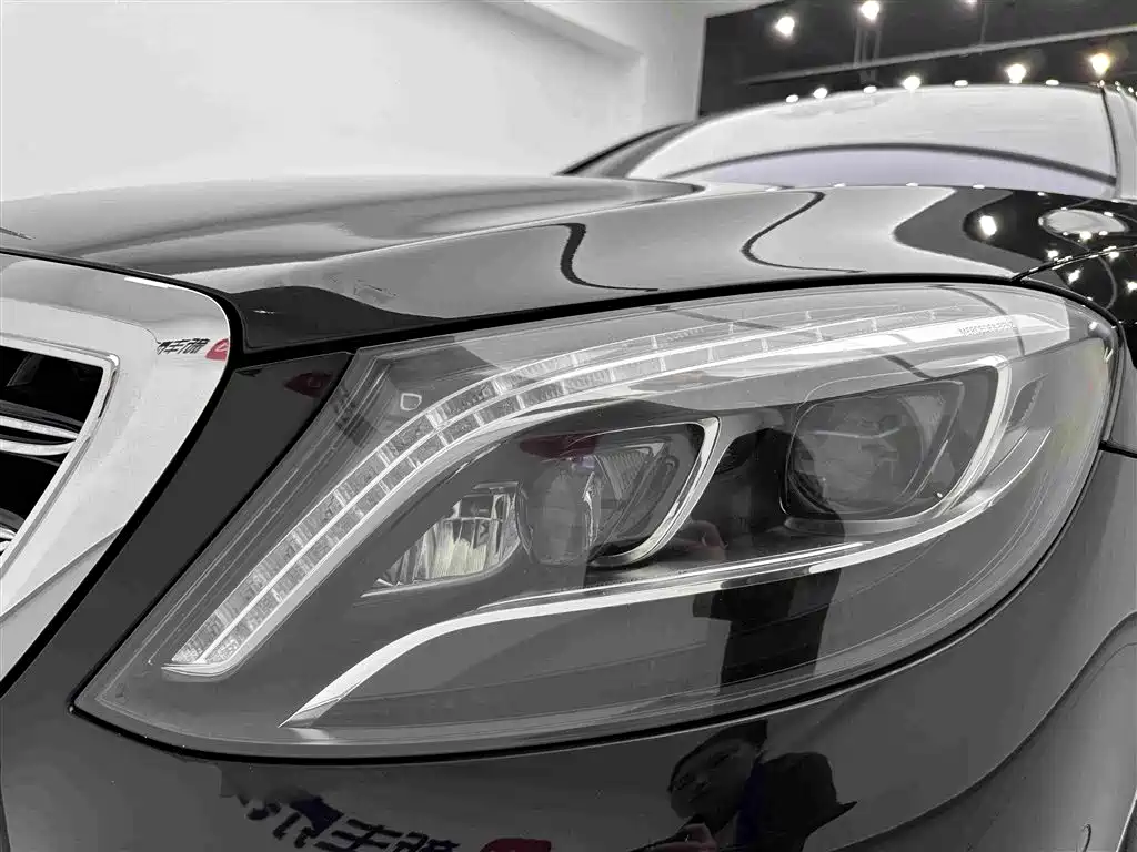 Mercedes-Benz S-Class — миниатюра 31