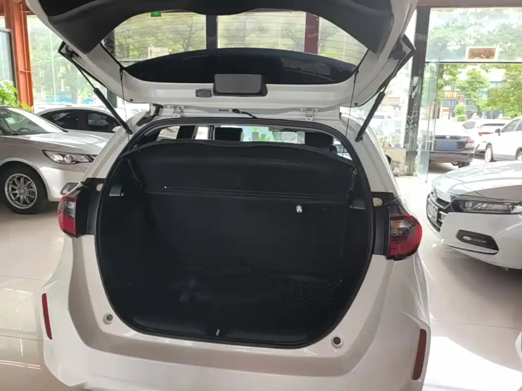 Honda Fit — миниатюра 19