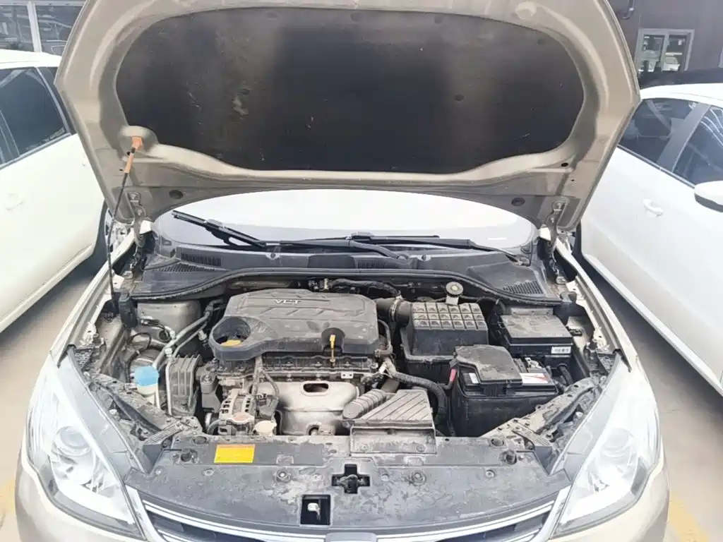 Roewe 360 — миниатюра 20