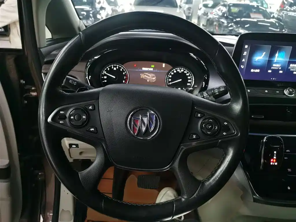 Buick GL8 2021 652T Luxury