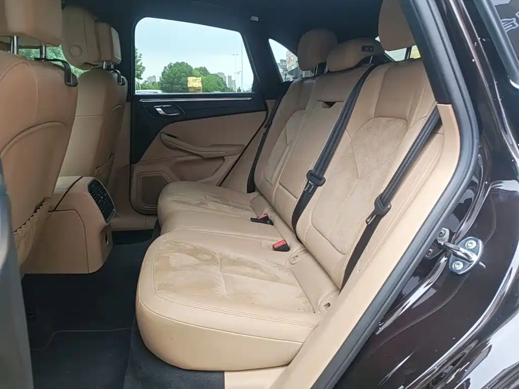 Porsche Macan — миниатюра 17