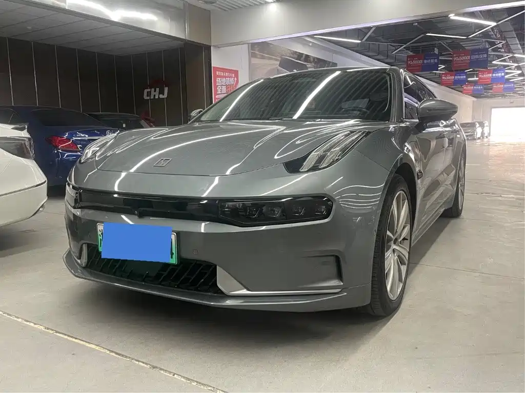 Zeekr 001