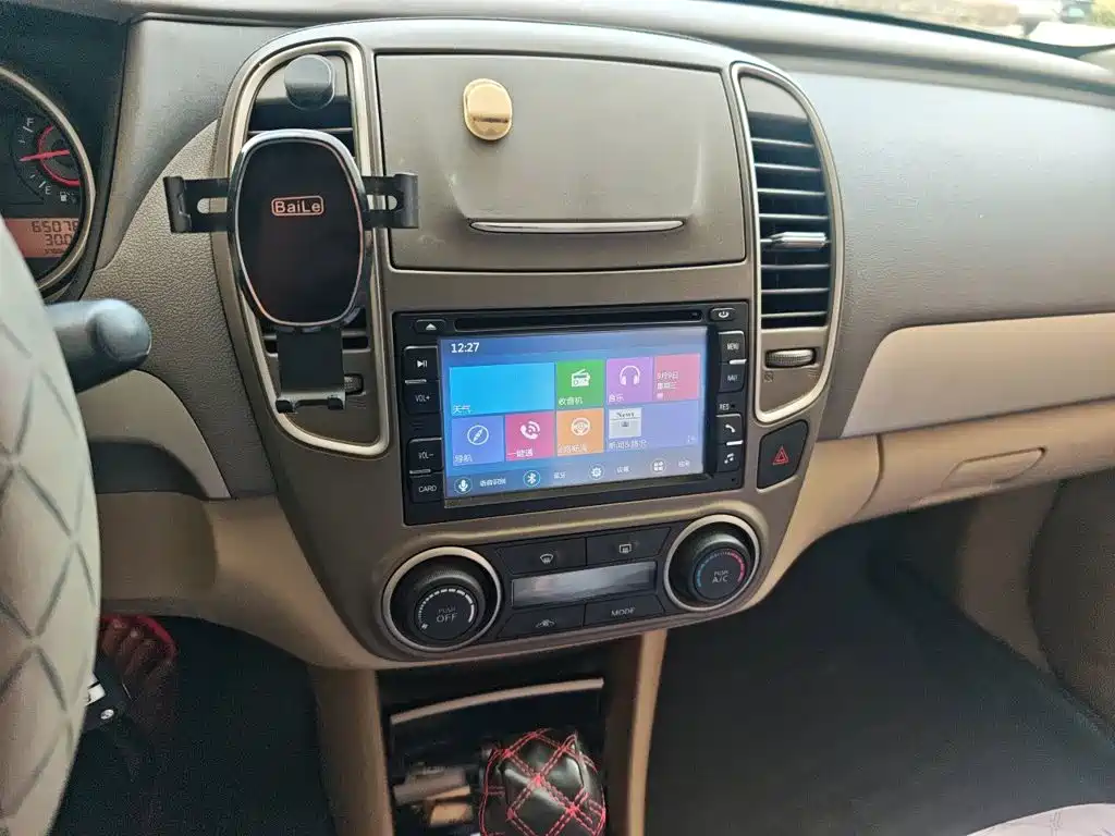 Nissan Sylphy — миниатюра 16