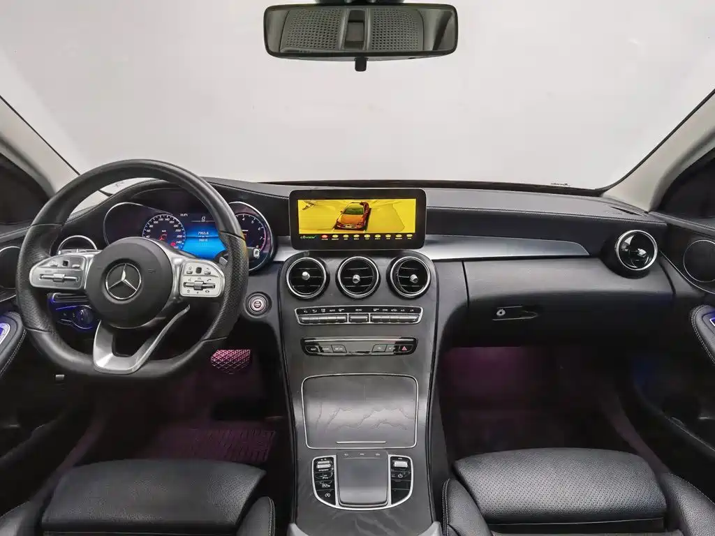 Mercedes-Benz C-Class — миниатюра 5