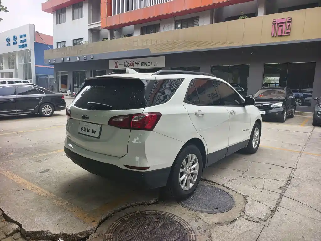 Chevrolet Equinox — миниатюра 6