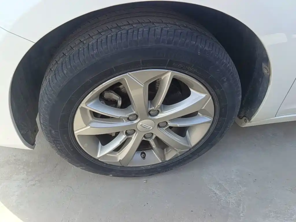 Geely Emgrand GL — миниатюра 23
