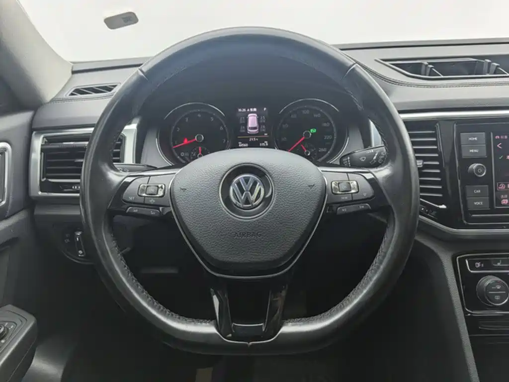 Volkswagen Teramont — миниатюра 6