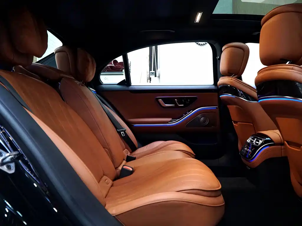 Mercedes-Benz S-Class — миниатюра 10