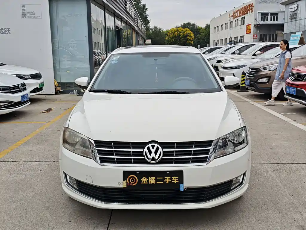 Volkswagen Lavida — миниатюра 6
