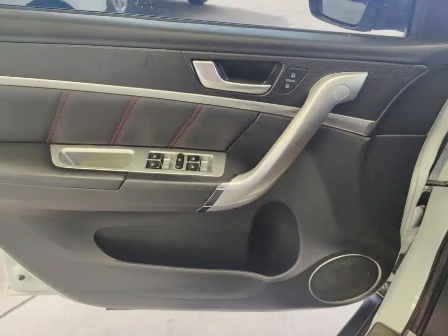 Haval M6 — миниатюра 7