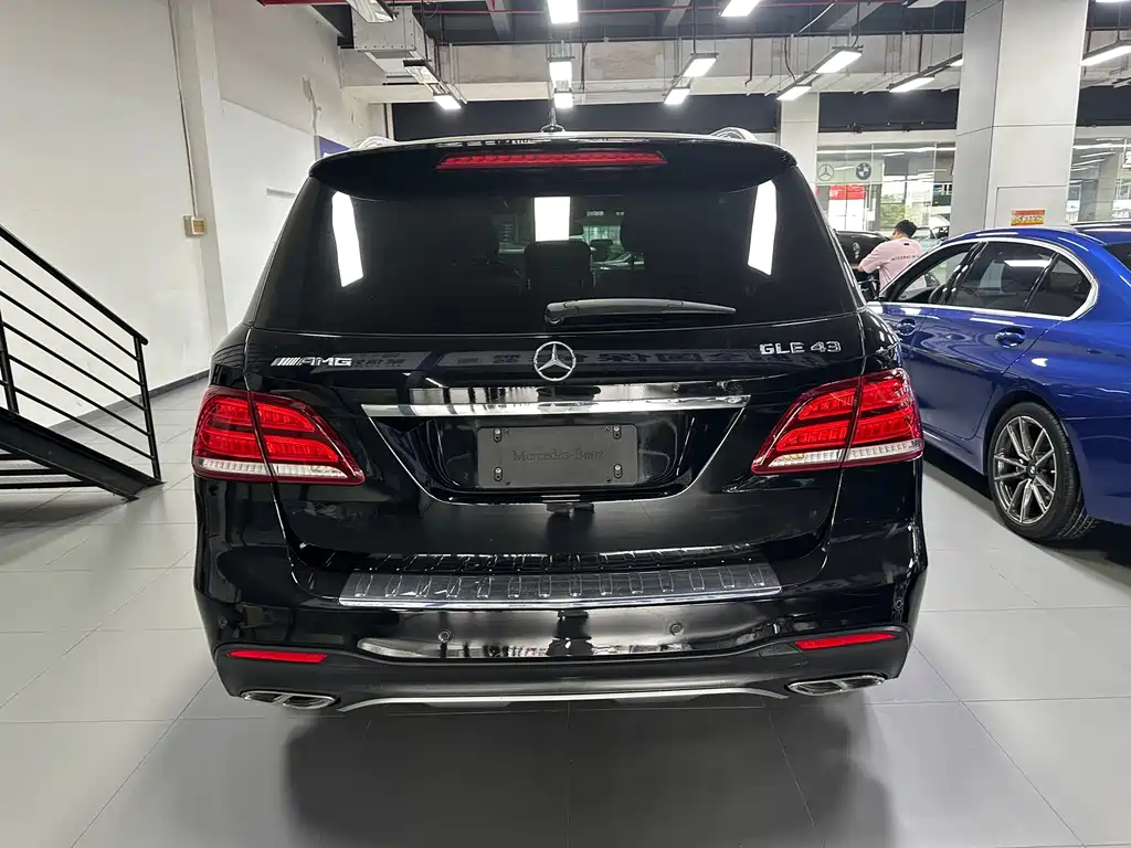 Mercedes-Benz GLE AMG — миниатюра 18