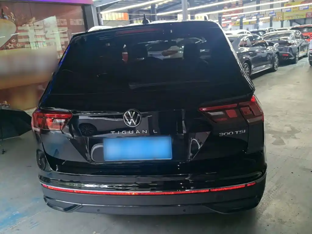 Volkswagen Tiguan L — миниатюра 4