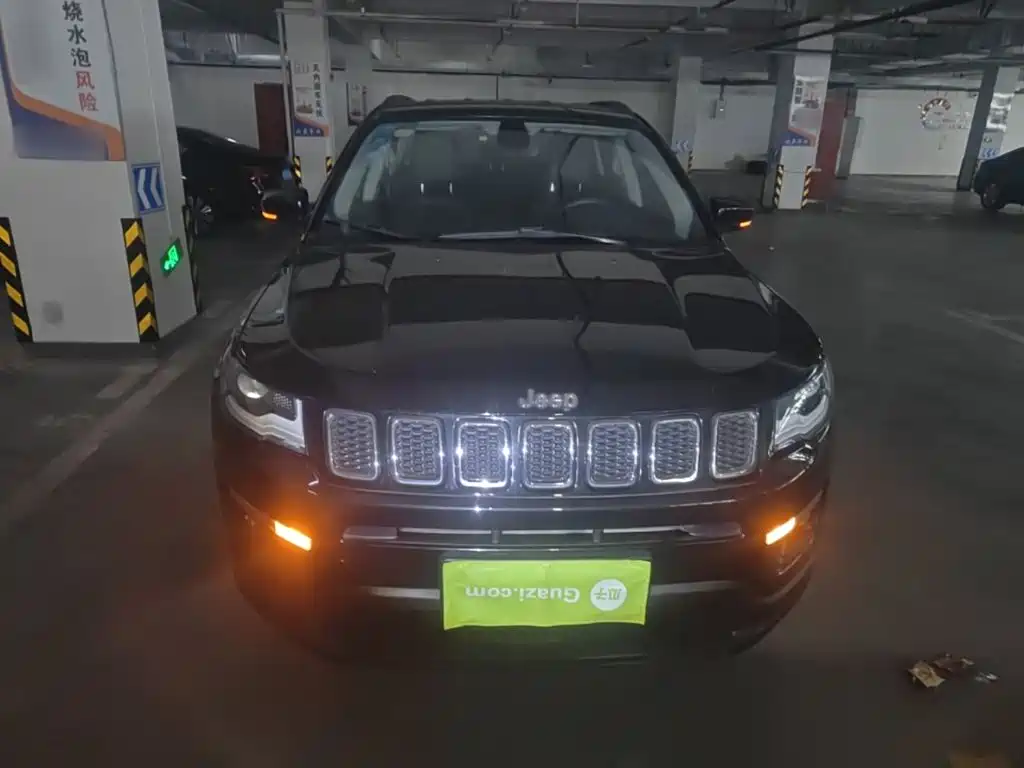 Jeep Compass — миниатюра 3