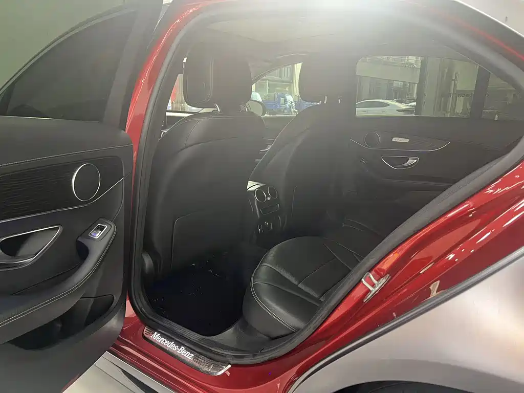 MERCEDES-BENZ C CLASS