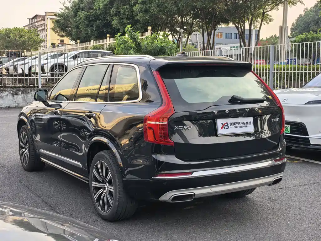 Volvo XC90 — миниатюра 15