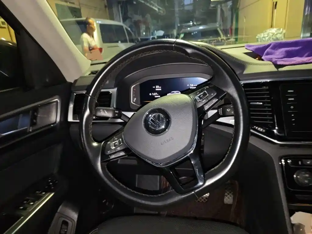 Volkswagen Teramont — миниатюра 11