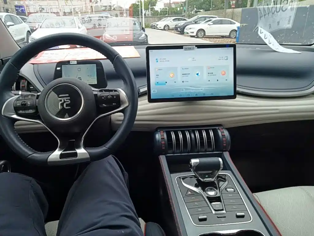 BYD Yuan Plus — миниатюра 10