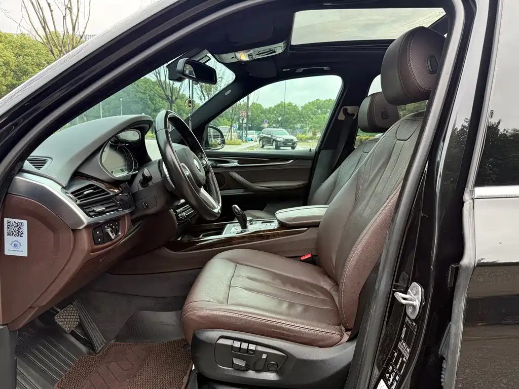 BMW X5 (Import) — миниатюра 7