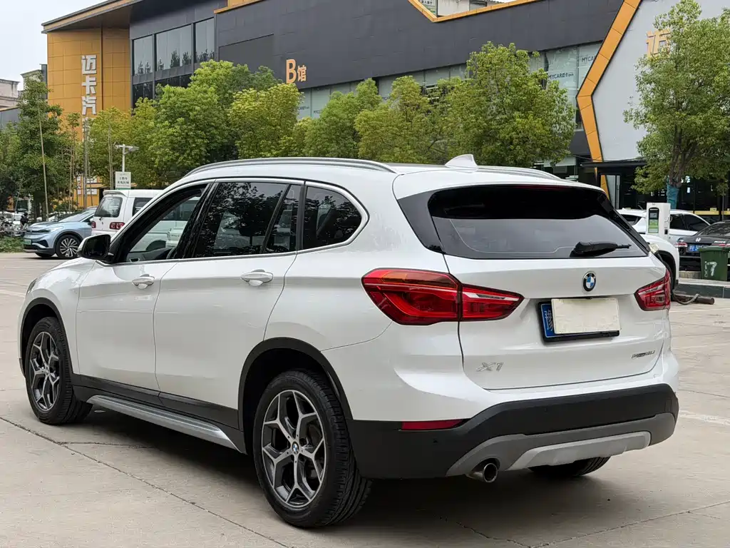 BMW X1 — миниатюра 7
