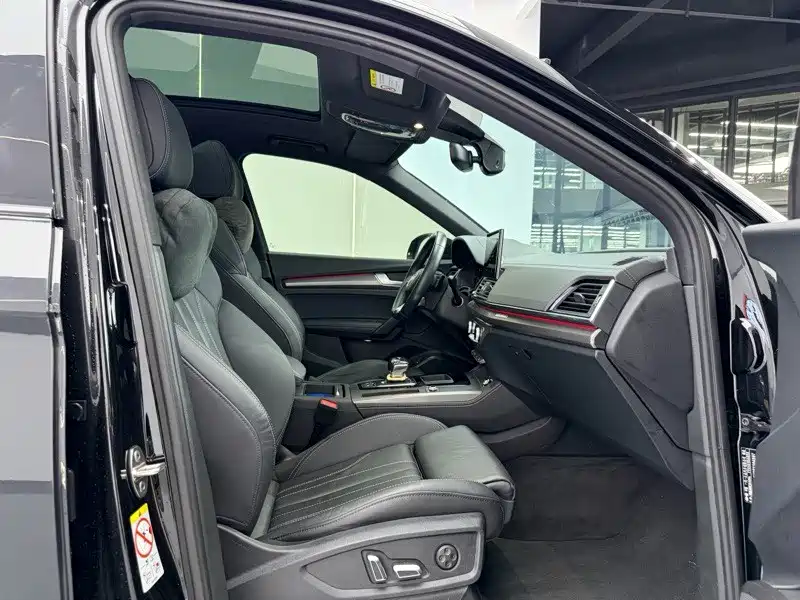 Audi Q5L — миниатюра 9