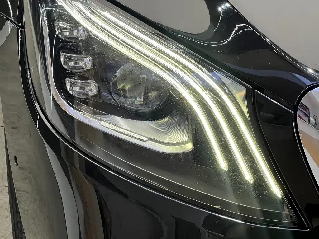 Mercedes-Benz S-Class — миниатюра 15