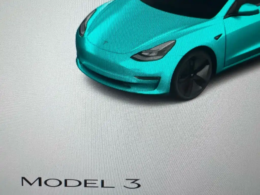 Tesla Model 3 — миниатюра 11