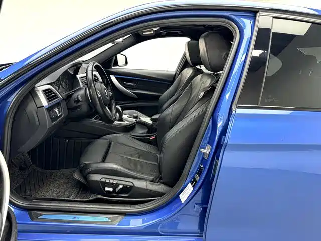 BMW 3 Series — миниатюра 5