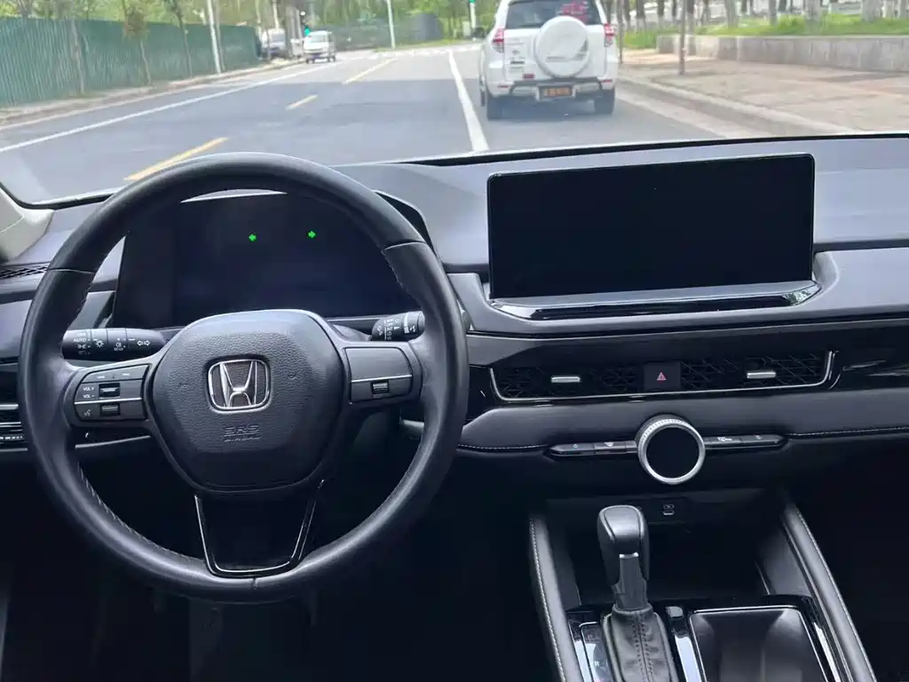Honda Inspire 2023 260TURBO Elegant