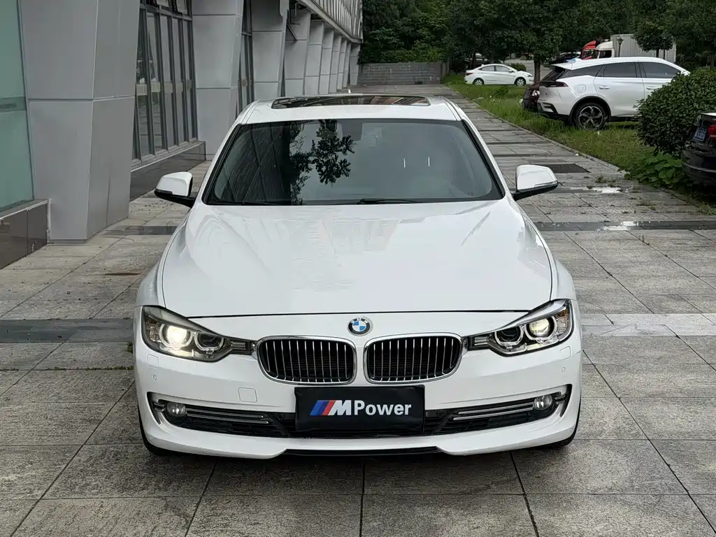 BMW 3 Series — миниатюра 2