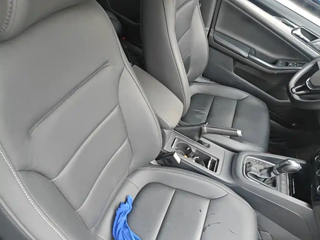 Volkswagen Sagitar — миниатюра 25