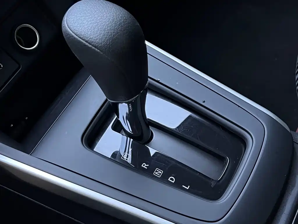 Nissan Sylphy — миниатюра 12