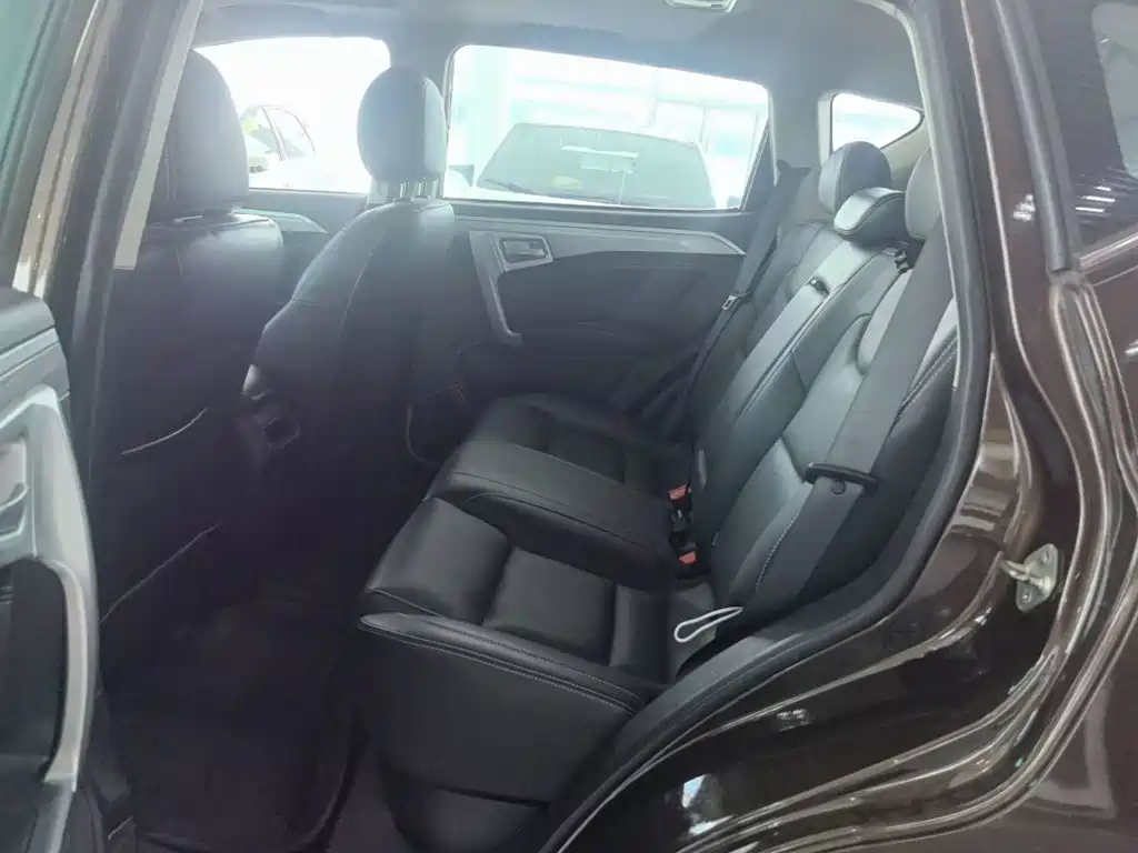 Geely Vision X6 — миниатюра 17