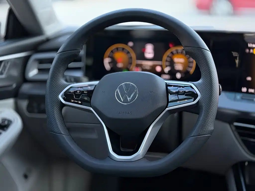 Volkswagen Lamando — миниатюра 12