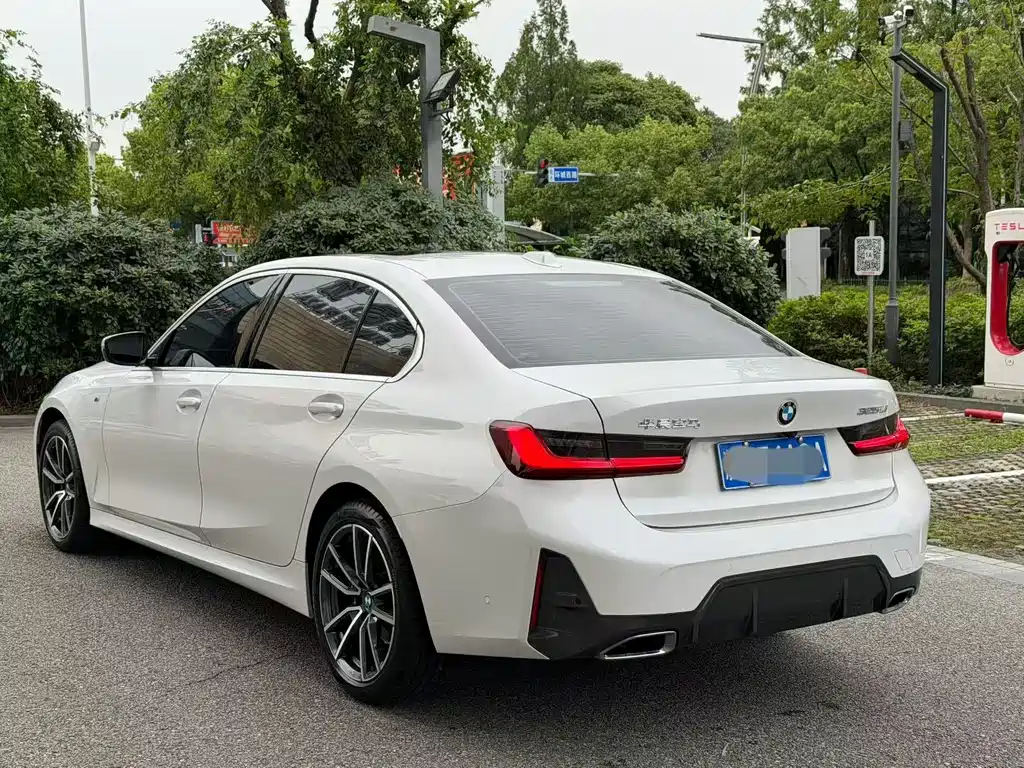 BMW 3 Series — миниатюра 9