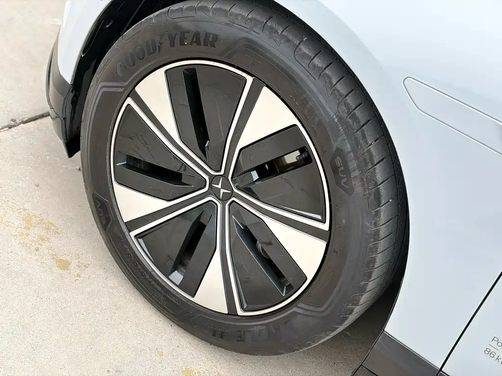 Polestar Polestar 4 — миниатюра 13