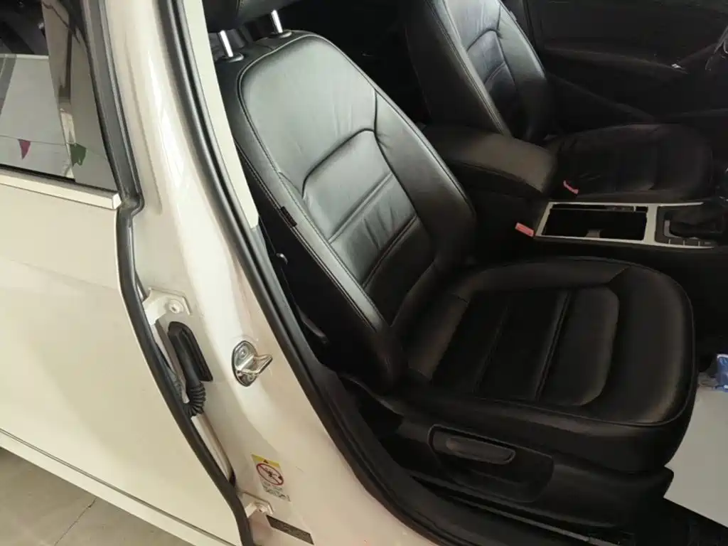 Volkswagen Passat — миниатюра 24