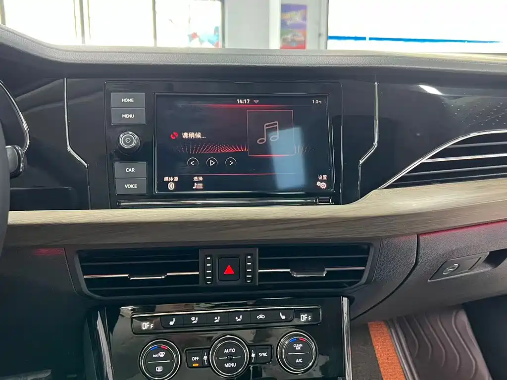 VOLKSWAGEN PASSAT NEW ENERGY