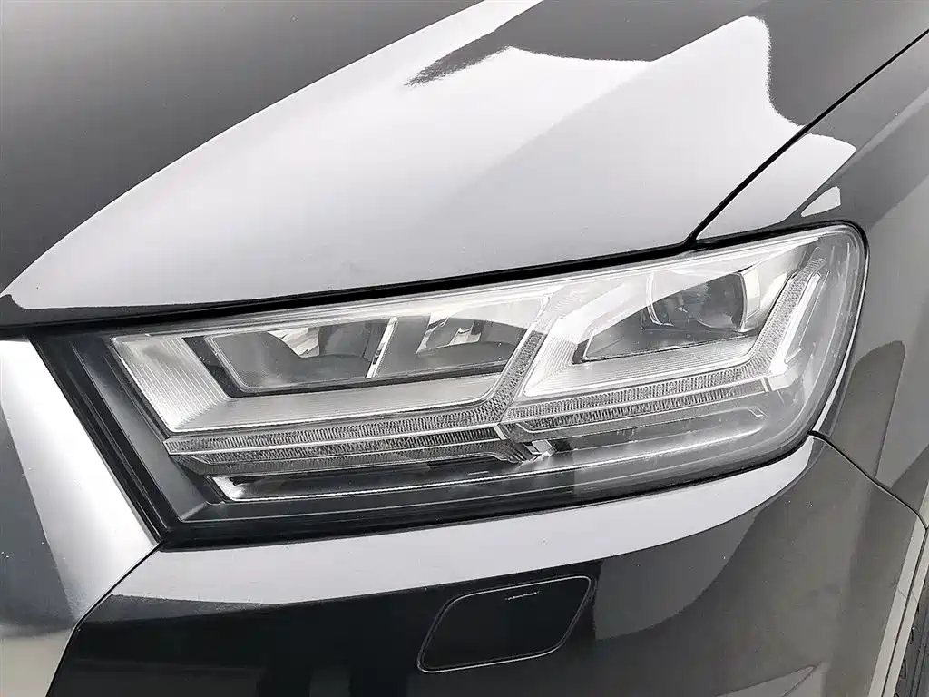 Audi Q7 2016 40 TFSI S line Sport