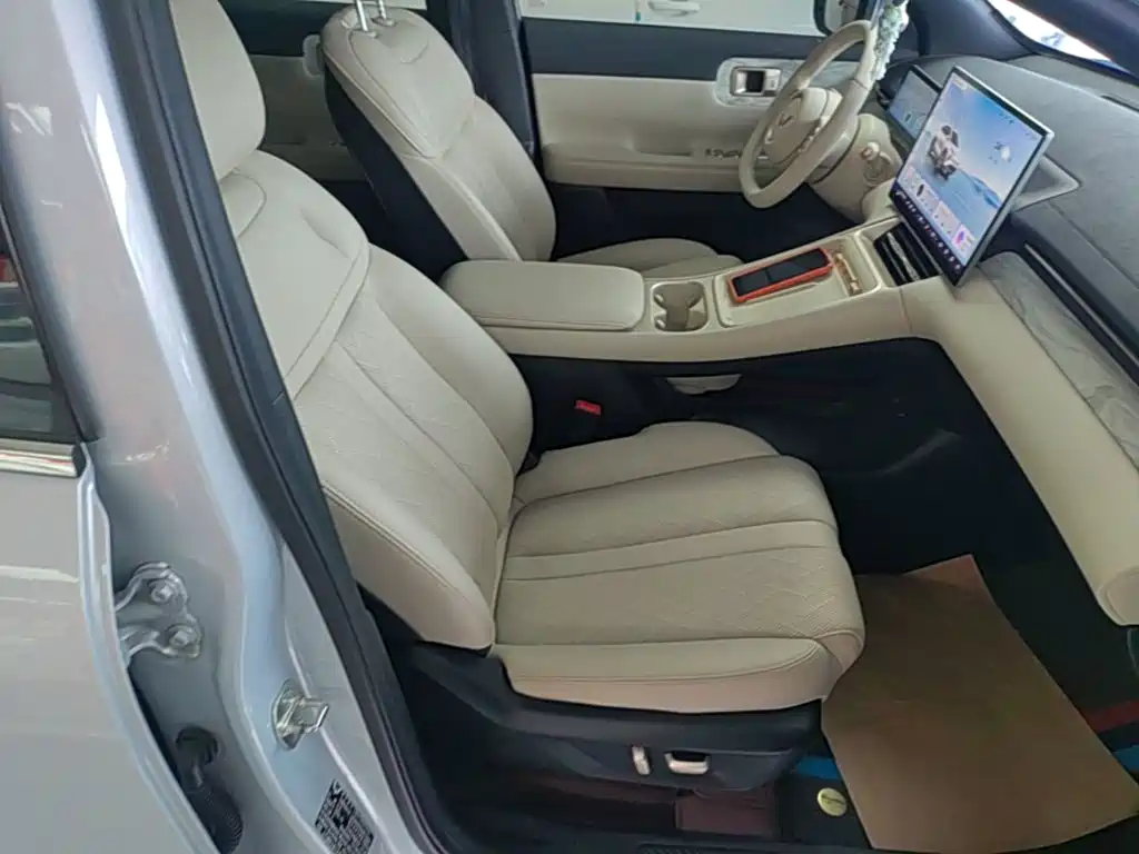 Wuling Xingguang S — миниатюра 25