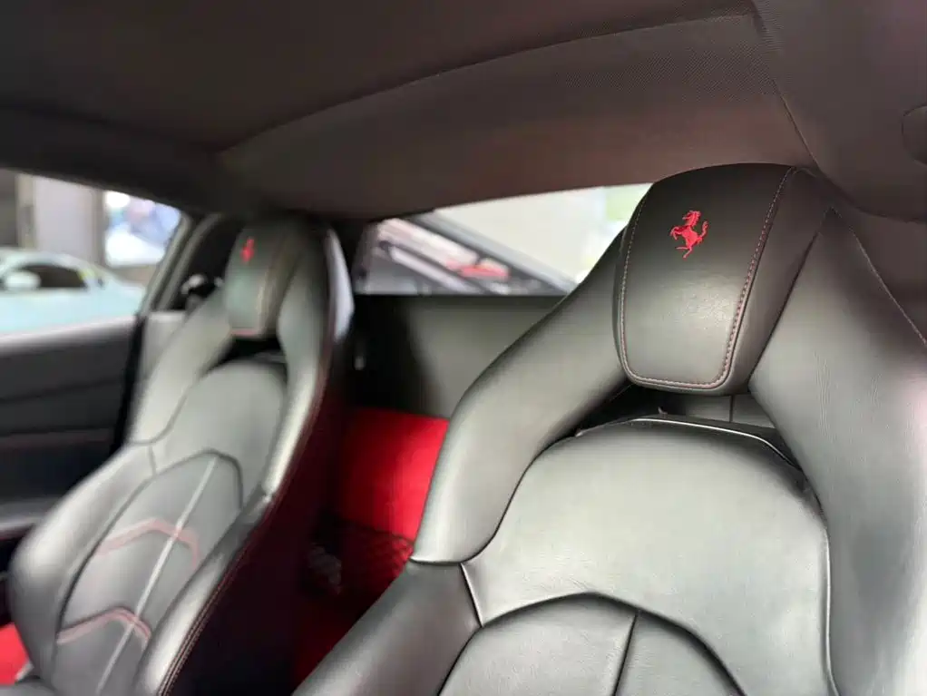 Ferrari 488 — миниатюра 10